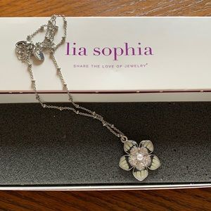 Lia Sophia Flower Pearl Crystal Tie Dye Necklace